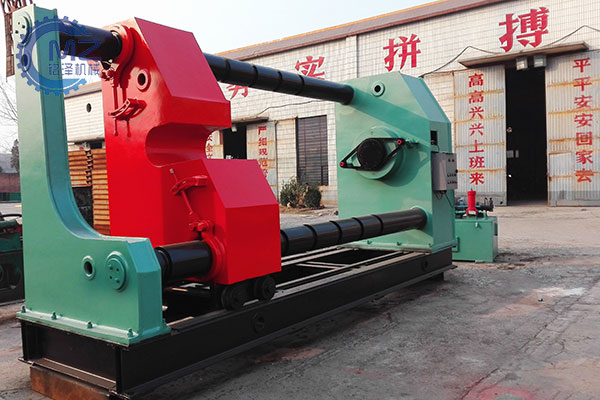 遼寧500噸輪對(duì)壓裝機(jī)組裝現(xiàn)場